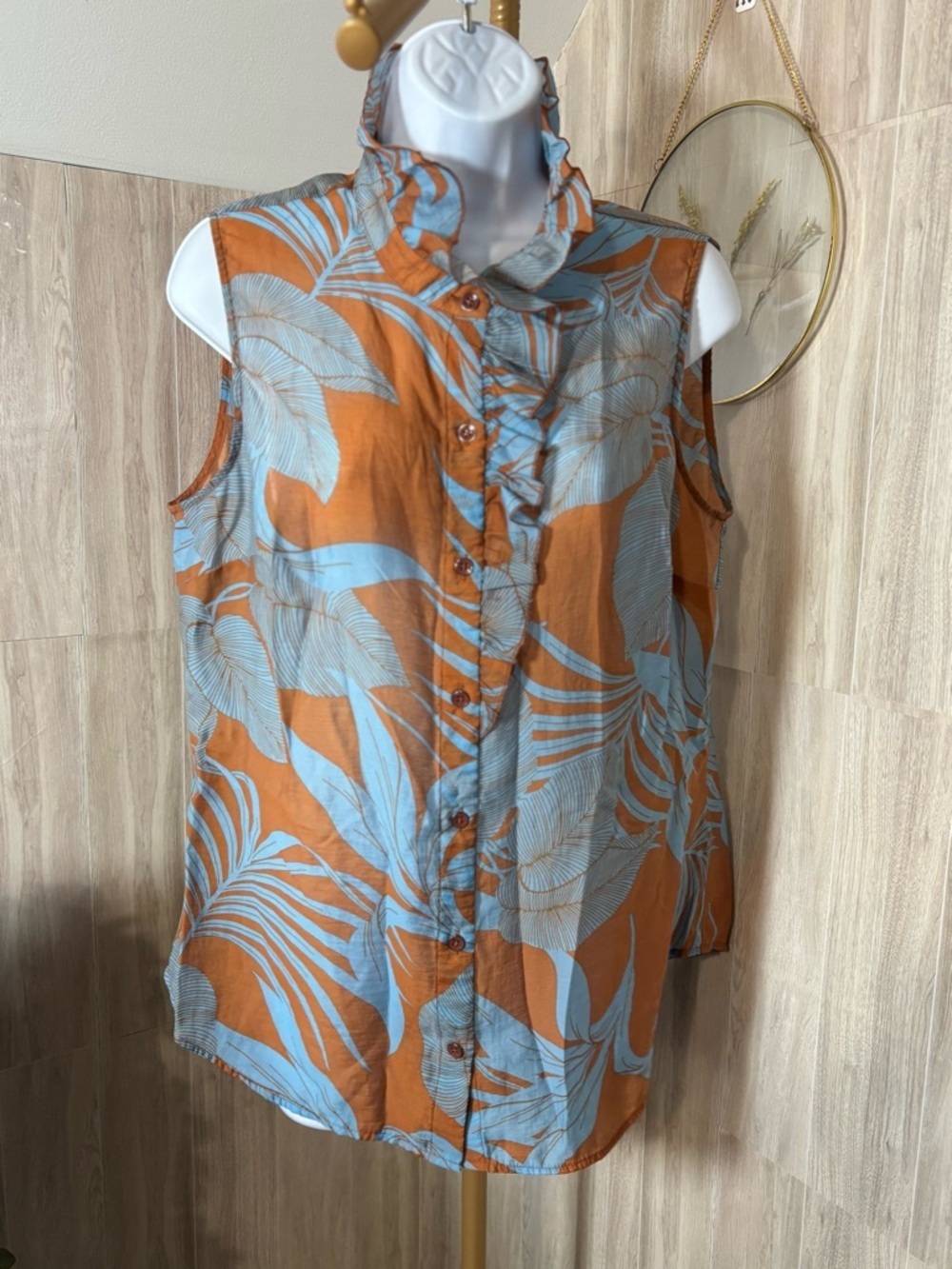 CAbi Sleeveless Button-Front Top in Rust & Light Blue Leaf Print Ruffled Collar